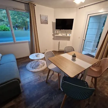 Le Repaire Du Sable D'or Apartment *